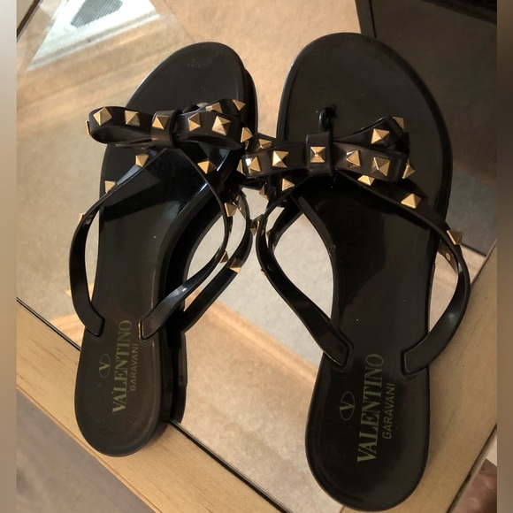 Valentino jelly’s 🩵 - Picture 4 of 7